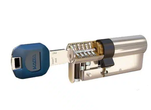 Bombines de seguridad en Playa San Juan